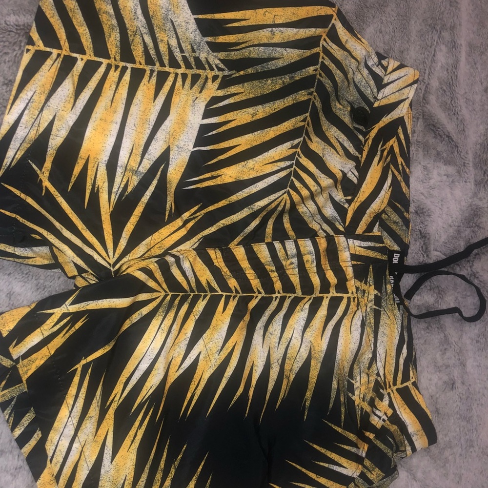 Double Rainbow Mens Swim Short Size L - Picture 1 of 6